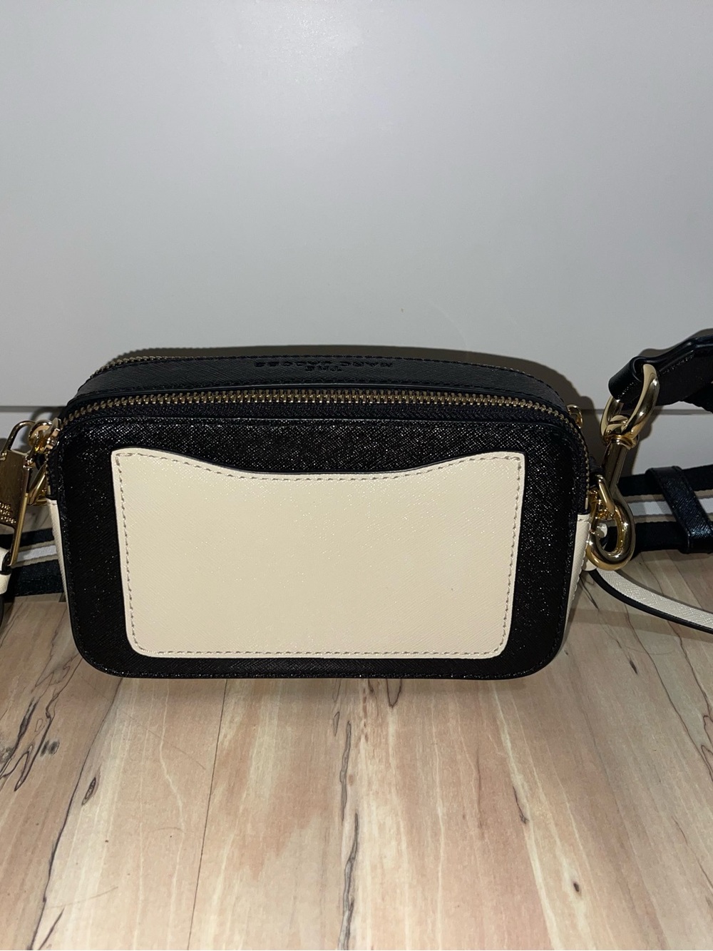 Marc Jacobs The Colorblocked Snapshot Bag - Picture 5 of 9